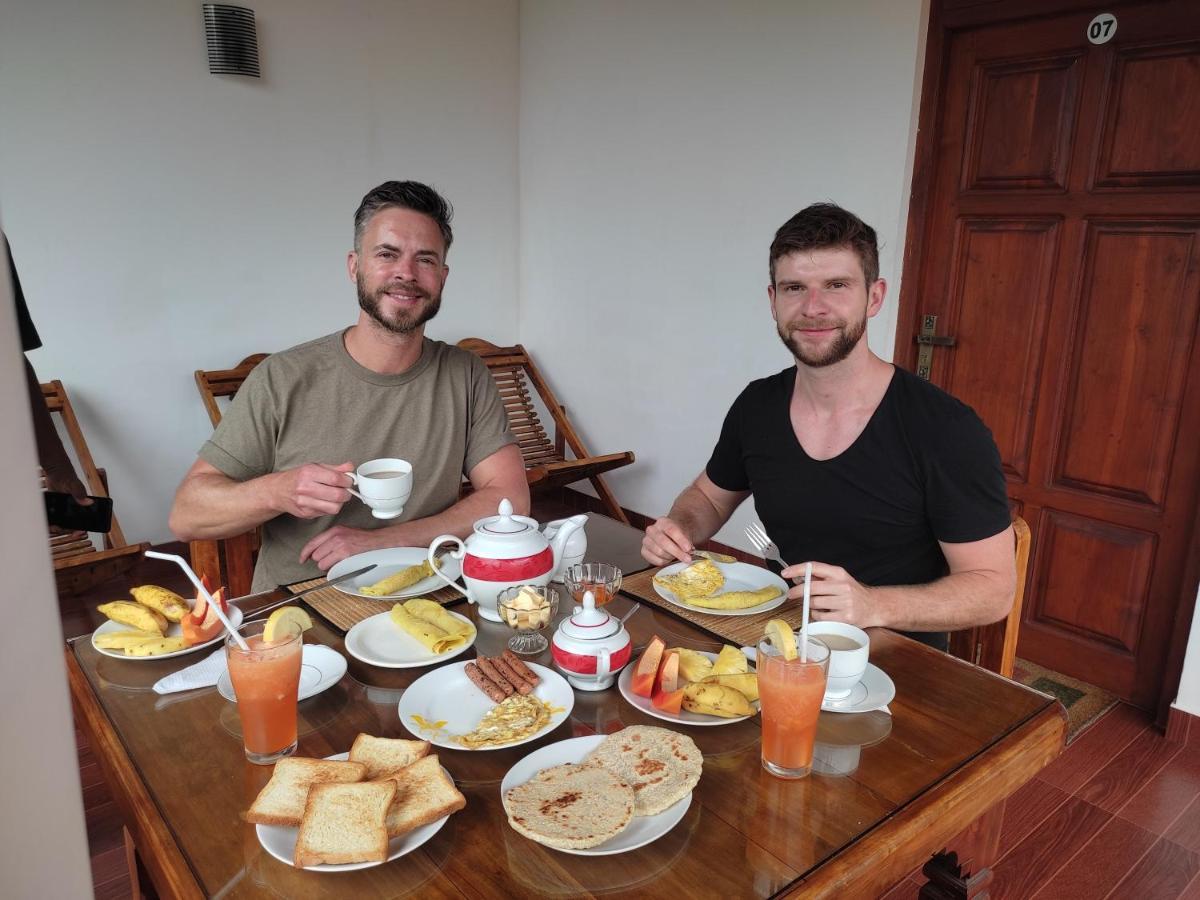 Freedom Guest Inn Ела Екстериор снимка