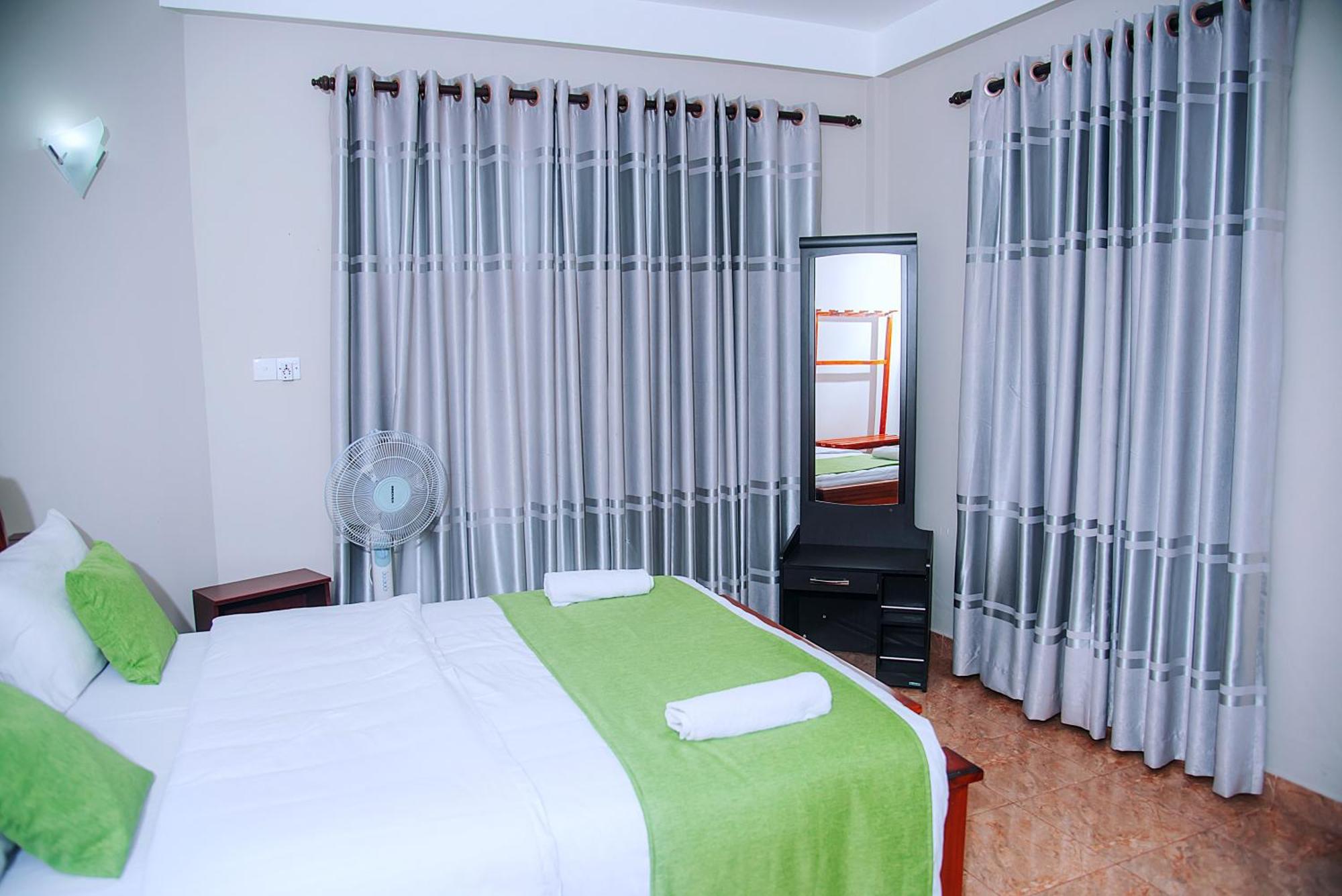 Freedom Guest Inn Ела Екстериор снимка